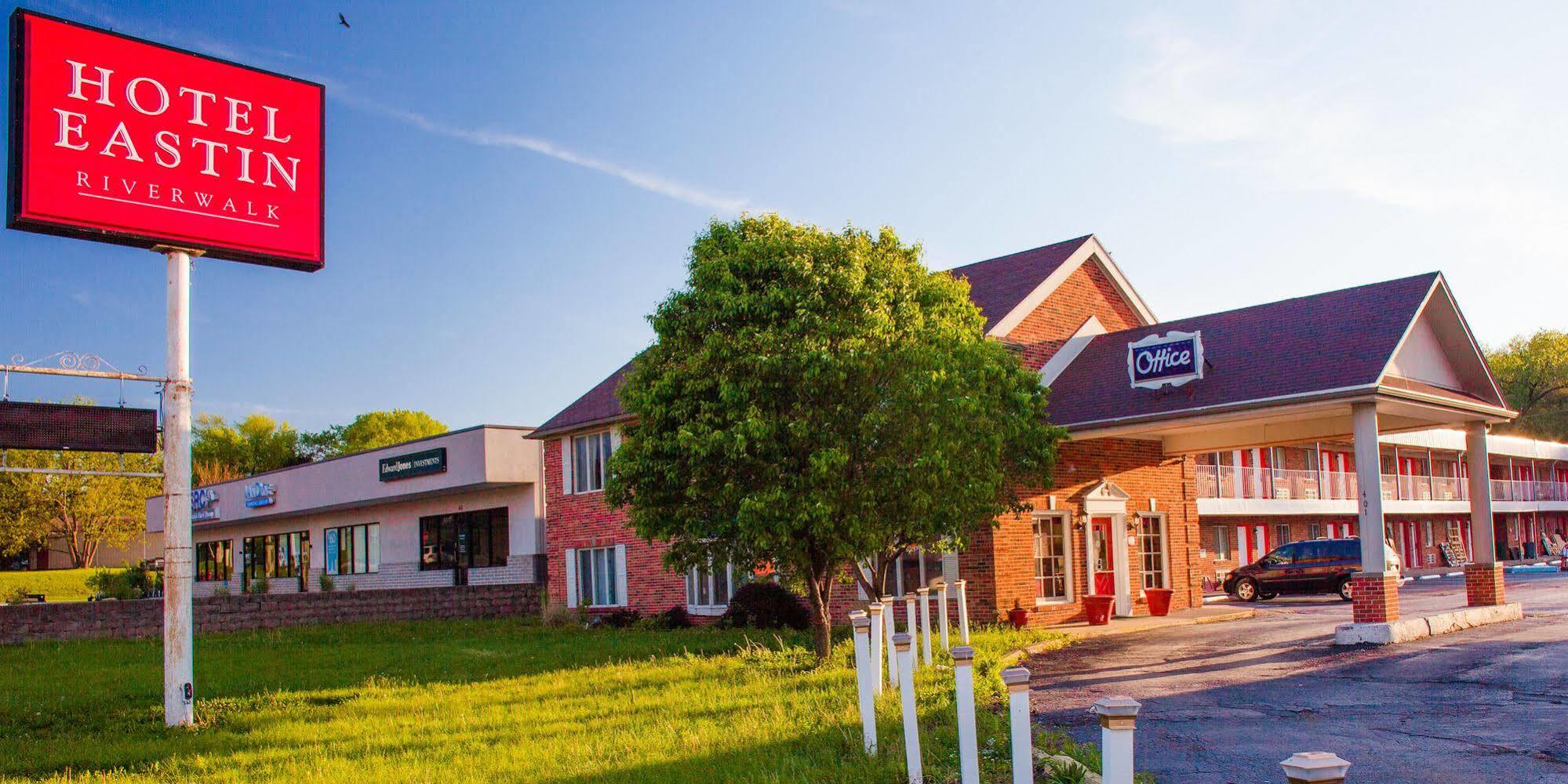 Hotel Eastin Atchison Bagian luar foto