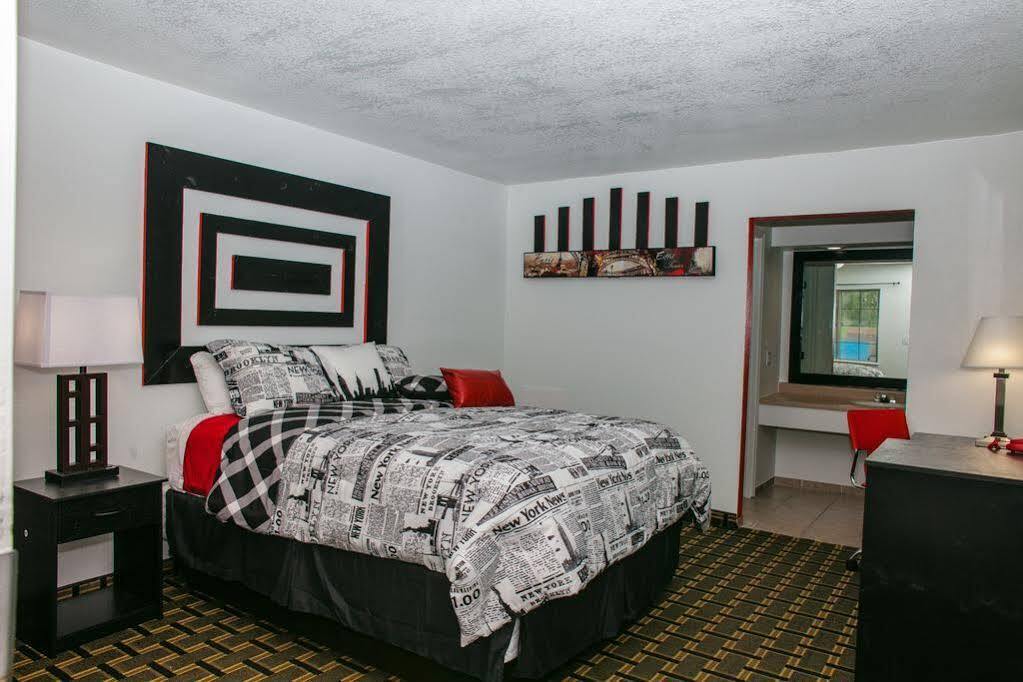 Hotel Eastin Atchison Bagian luar foto